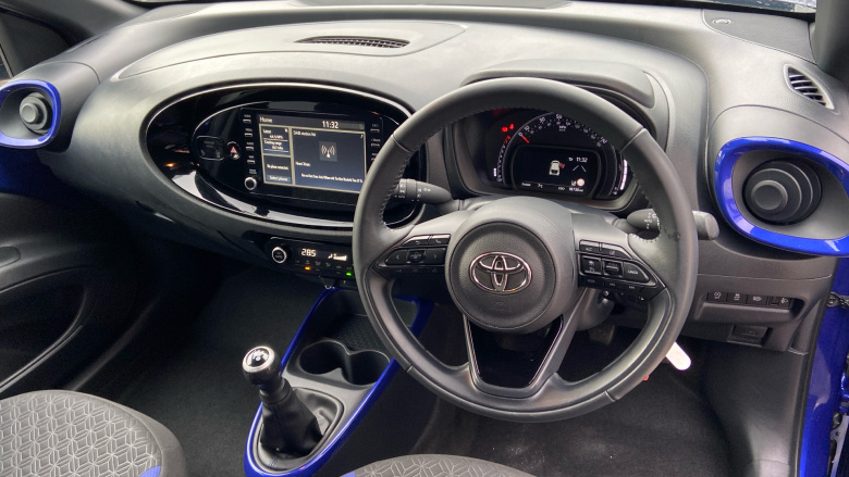 Toyota Aygo X 1.0 VVT-i Edge 5dr [Parking] Petrol Hatchback